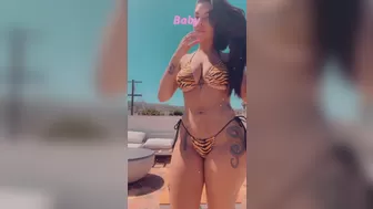 Aliza Jane onlyfans Attractive lady bares boobs