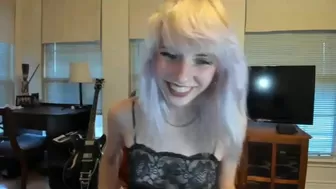 glitterglock chaturbate Lustful bitch chatting in fries