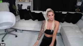 blonde_riderxxx chaturbate 14 February 2022 broadcast 2022