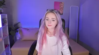 luna_ice chaturbate  undressed in front of the camera