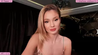 yveline myfreecams 10/03/2022 webcam masturbation