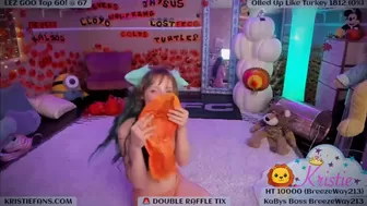 kb_getstuffed myfreecams Entertaining lady chatting in fries
