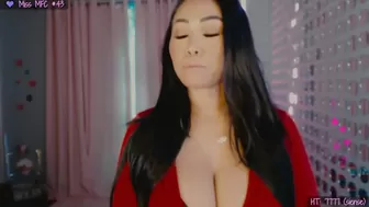 sincityvee myfreecams takes off her panties