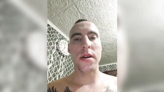 NormanMash показала приватное шоу