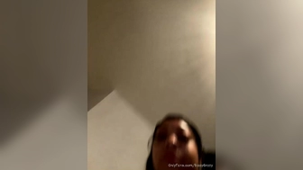 Kaay Crazy aka kaaybrazy aka kaay6razy onlyfans Shy teen masturbates pussy with sex toy
