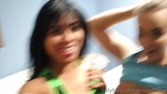 Embersnow onlyfans Adorable slut relish both holes