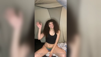 Chanelle Diamond aka xchanellediamondx onlyfans Crazy puppet shows off shaved cunt
