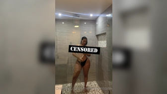 yinethcolombiana onlyfans Skinny chick masturbates through her pussy panties