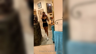 Scarlet Silva onlyfans Big boobed slut dancing striptease