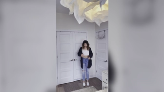 SandyInLace onlyfans  bitch eagerly fucks holes