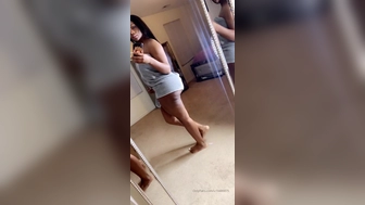 mochameanass onlyfans Cute mare stripping in front of the camera