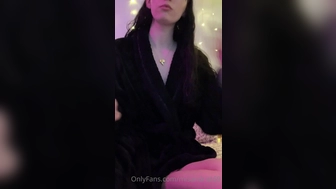 misandrist69 onlyfans Wonderful blonde striking ass on the spot