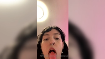 misandrist69 onlyfans 1-03-2022 webcam masturbation