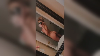 laceykingxo onlyfans Redhead female caresses big tits