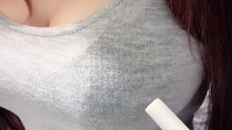 janielin onlyfans  prefers rubber toys