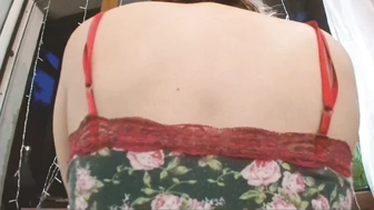 Отвлекли молодую жену от макияжа, чтобы потрахаться и дать кремпай_JuliAleXXX