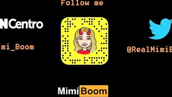 Ботанистая тинка из НАСА дрочит со смазкой от Mimi Boom