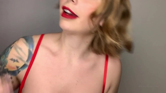 itsivylebelle onlyfans  arranged in private present porn show