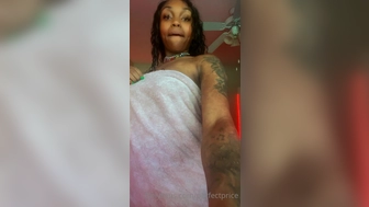 IndiaVvs onlyfans Plump woman caresses nipples and plays with phallus