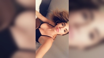 Emmy Elliott aka Emmy Corinne onlyfans Petite hottie passionately jerks off her cunt