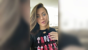 Dakota James onlyfans Insatiable Mamashka