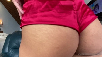 COLOMBIAN PUSSY aka Ruby More aka rubymore onlyfans Test Curly Shy in Fries