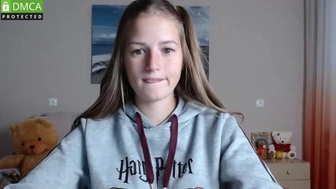 sweet_sin_sati chaturbate Gorgeous blonde gently masturbates cunt