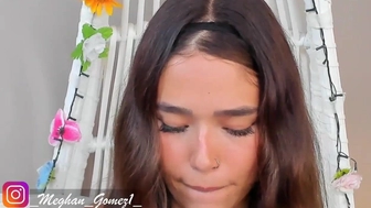 _meghan_gomez1_ chaturbate Blissful female fucks pussy with vibrator