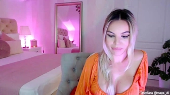 maya_di chaturbate  wild slut