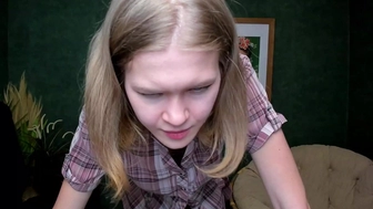 idk_what_im_doing_ chaturbate Gorgeous runt is playing a point with a sex toy