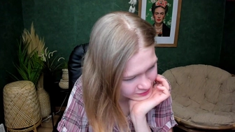 idk_what_im_doing_ chaturbate Sweet babe shows tattoo