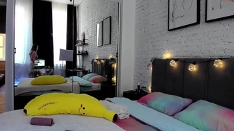 alwaysparty chaturbate Beautiful lady gently masturbates pussy