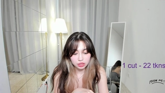 y_u_m_i_k_a chaturbate  mature whore