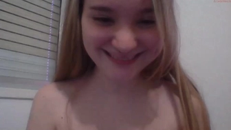pinkklola2 chaturbate  private striptease