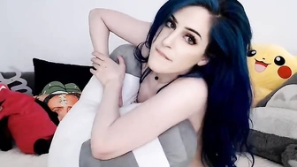 kati3kat чуть не кончила во фри чате