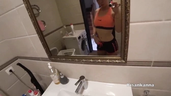 Kisankanna Сводная сестра отвлекается от Dota 2