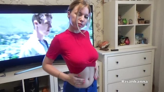 Kisankanna Красивая девушка мастурбирует на камеру