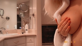 Zoie Burgher aka zoieburgher onlyfans Beautiful brunette shows off her tits