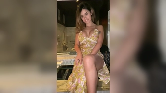 Kiara Moon aka kiaramoontv onlyfans Cute bitch caresses sex lips