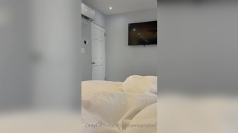 Mia Falls aka sundaebunsdae onlyfans 28 March 2022 Camcording