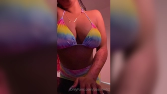 Passion aka passion52 onlyfans Flirty chick shows vagina