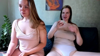 amberbenz chaturbate Shy curvy caresses shaved cunt