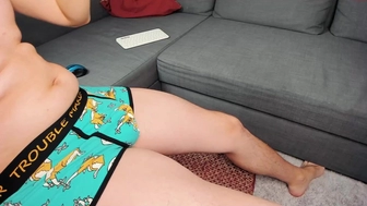 hlopushkahouse chaturbate cums from masturbation in front of the camera