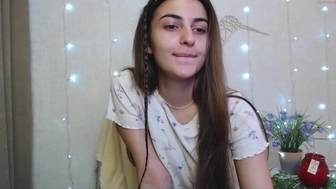 sweetbrunettt chaturbate great figure
