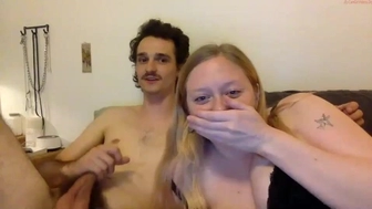 wishingyouasafereturn chaturbate showing off her young body