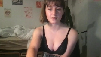 lila_dallas chaturbate  shines pussy and caresses big tits