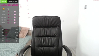 astridbloom_ chaturbate Cute bitch sucks penis and gets fucked