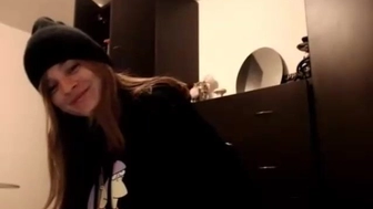 Kendall Tyler_Kendall Tyler 24-01-2022 performance Latest sex show