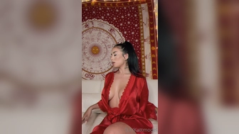 kattmodel onlyfans Busty chick gently pulls pussy