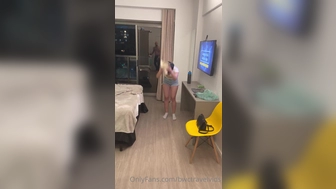 bwctravelvids onlyfans Lustful babe caresses herself with fingers